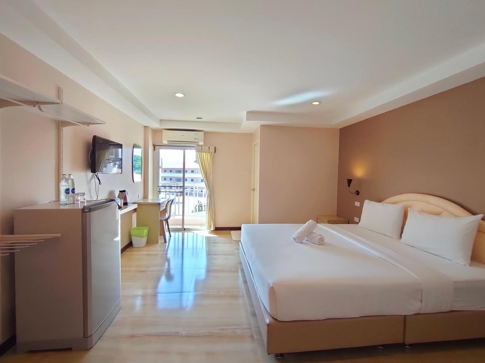 เดอะ บลิส เลย ลีฟวิ่ง Hotel ภายนอก รูปภาพ